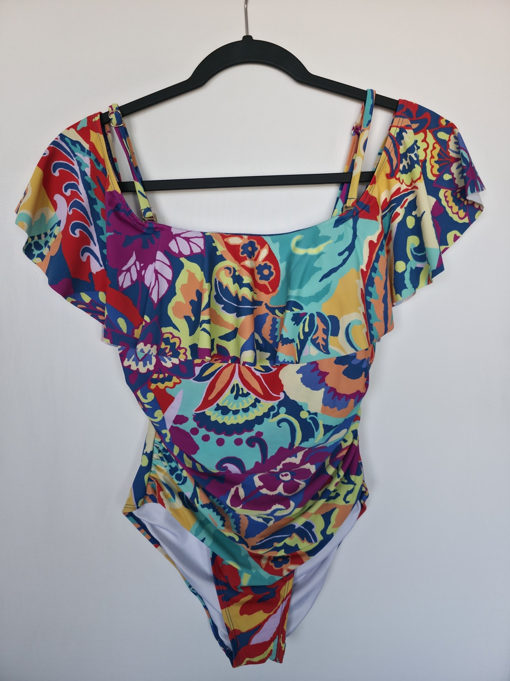 Tahari Floral One Piece Swimsuit Medium EUC Ruffle Off-Shoulder Boho Beachy